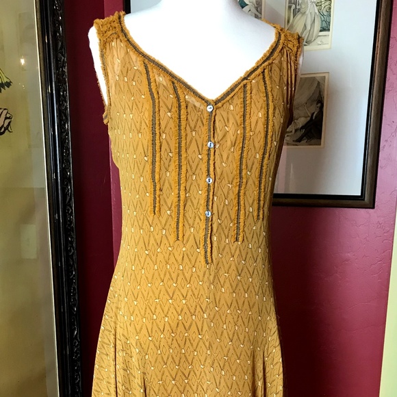 Max Studio Special Edition - Asymmetric - Picture 1 of 8